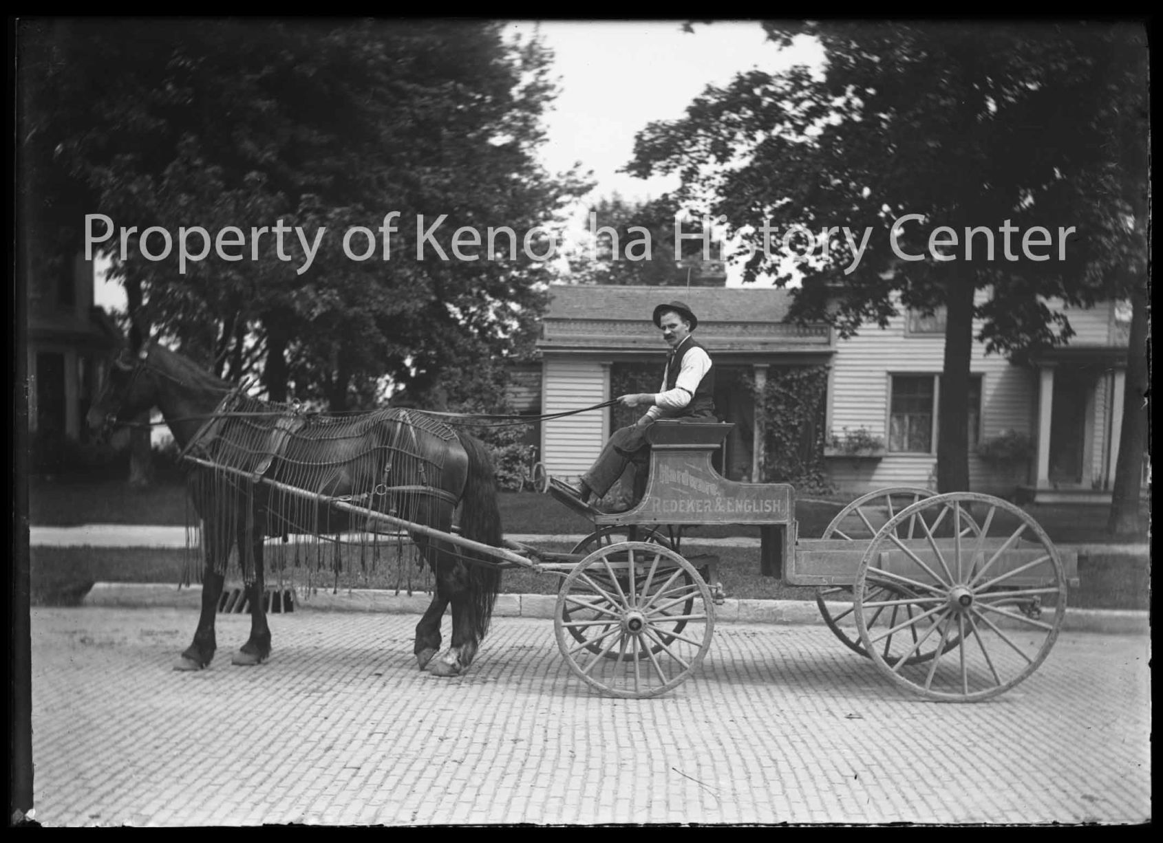 HISTORIC PHOTO